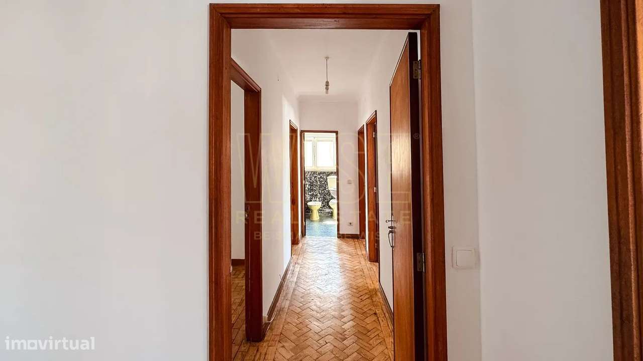 Apartamento T4-16