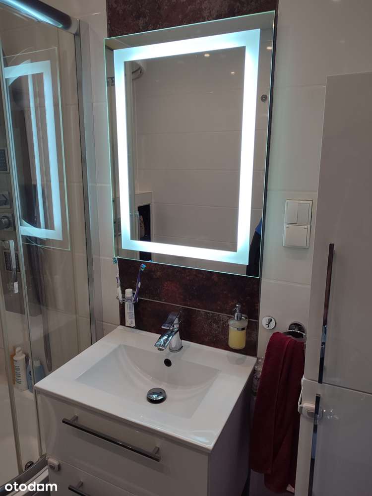 Przestronne i jasne mieszkanie przy ulicy Zwycięskiej - Pełny obrazek: 5/10