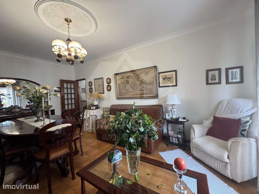 Apartamento T3 no centro de São João da Talha - Grande imagem: 5/34