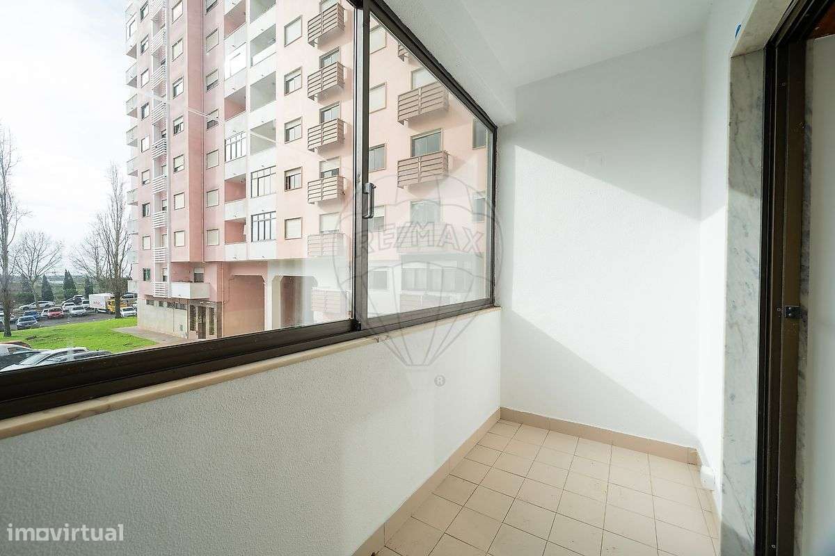 Apartamento T1 para arrendamento - Grande imagem: 4/14