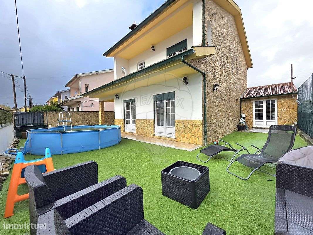 Moradia T4 para venda - Grande imagem: 2/35