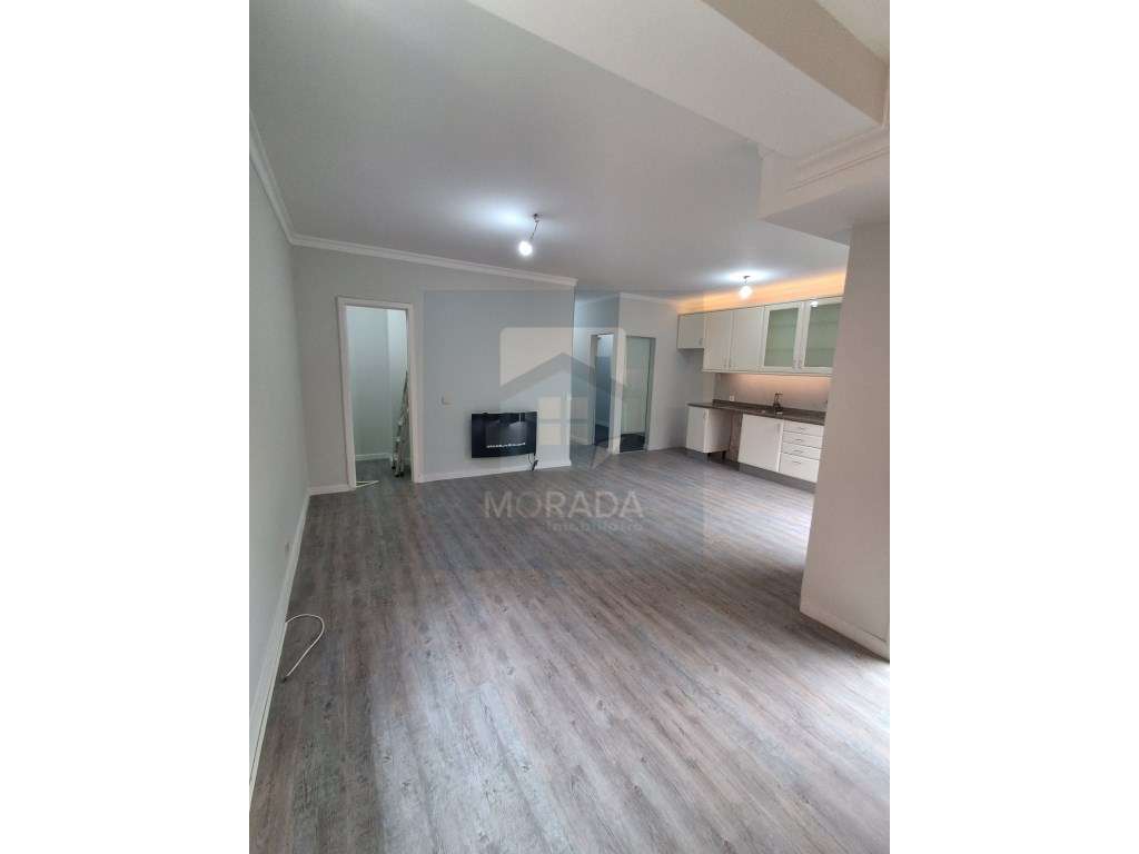 APARTAMENTO T1+1 || JUNTO AO METRO || MATOSINHOS-17