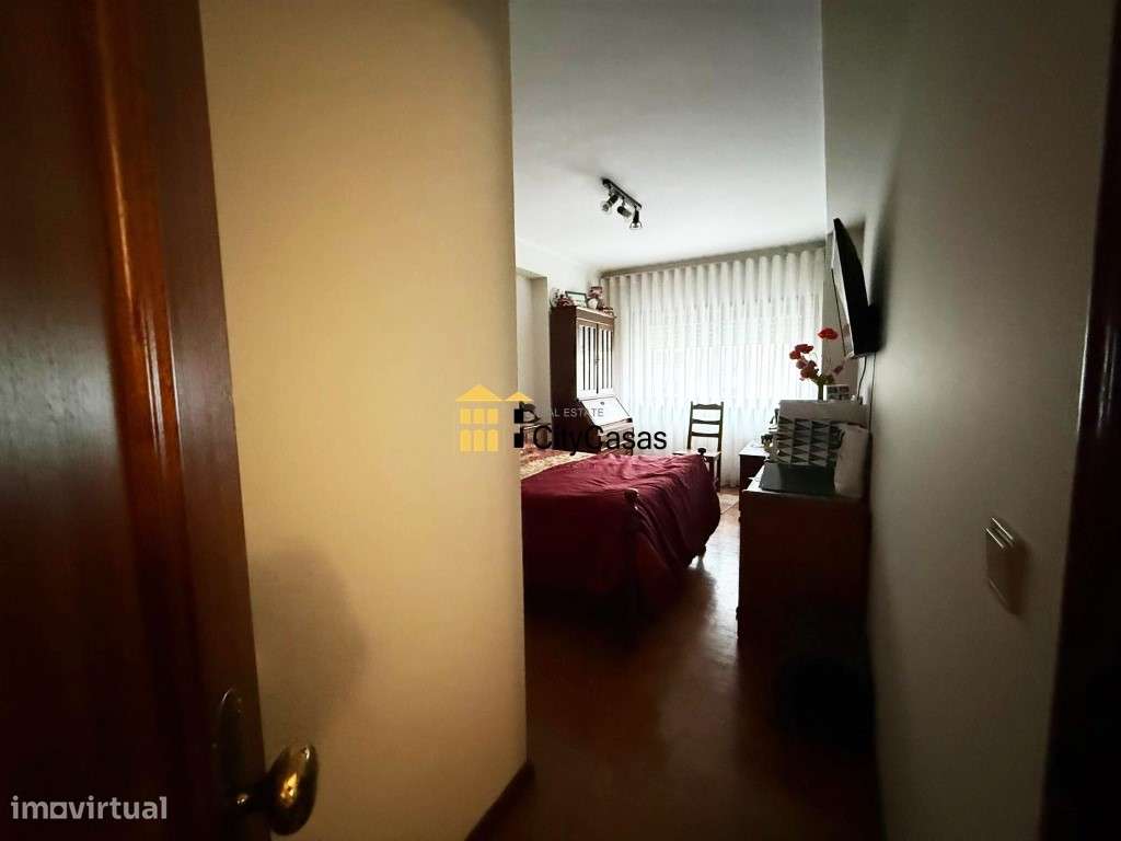 T4 c/ Garagem Fechada à Avenida da República. - Grande imagem: 5/25