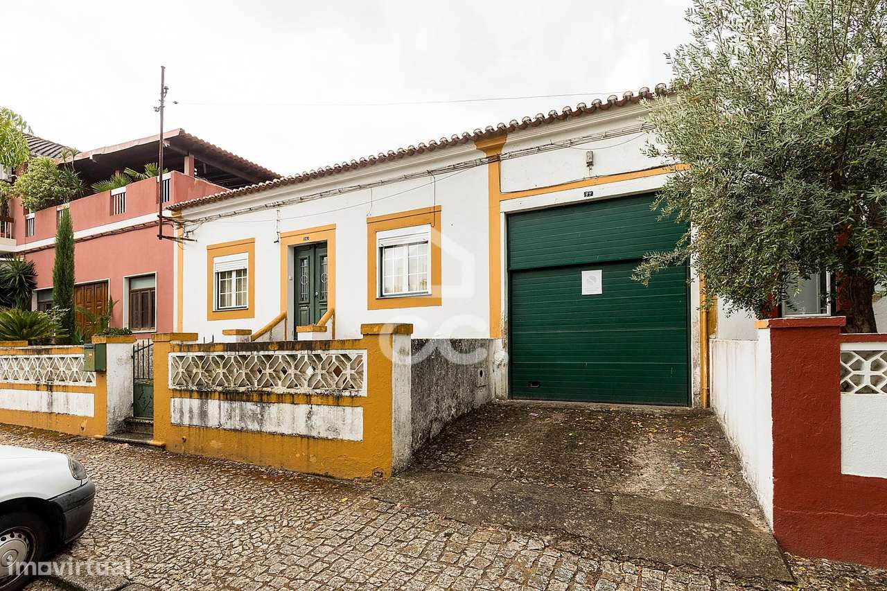 Moradia T3 c/ Quintal e Garagem no Centro de Montemor-o-Novo, Évora-19
