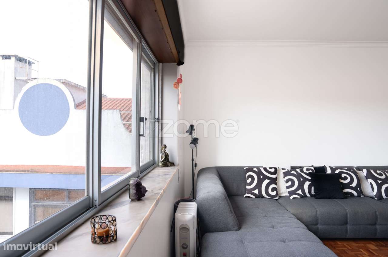 T2 em Mem Martins - Grande imagem: 5/20