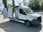 Mercedes-Benz Sprinter - 9