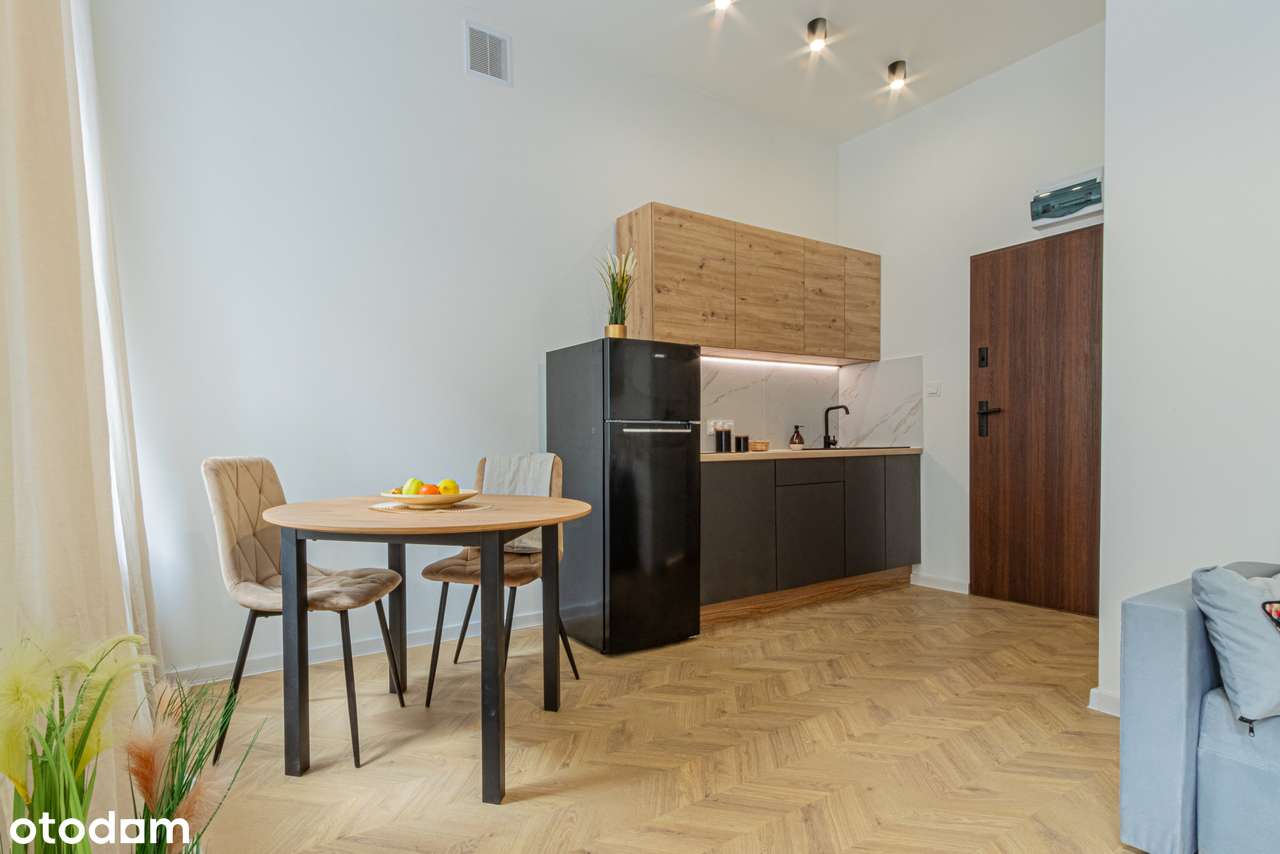 Przytulna kawalerka z balkonem do wprowadzenia-4