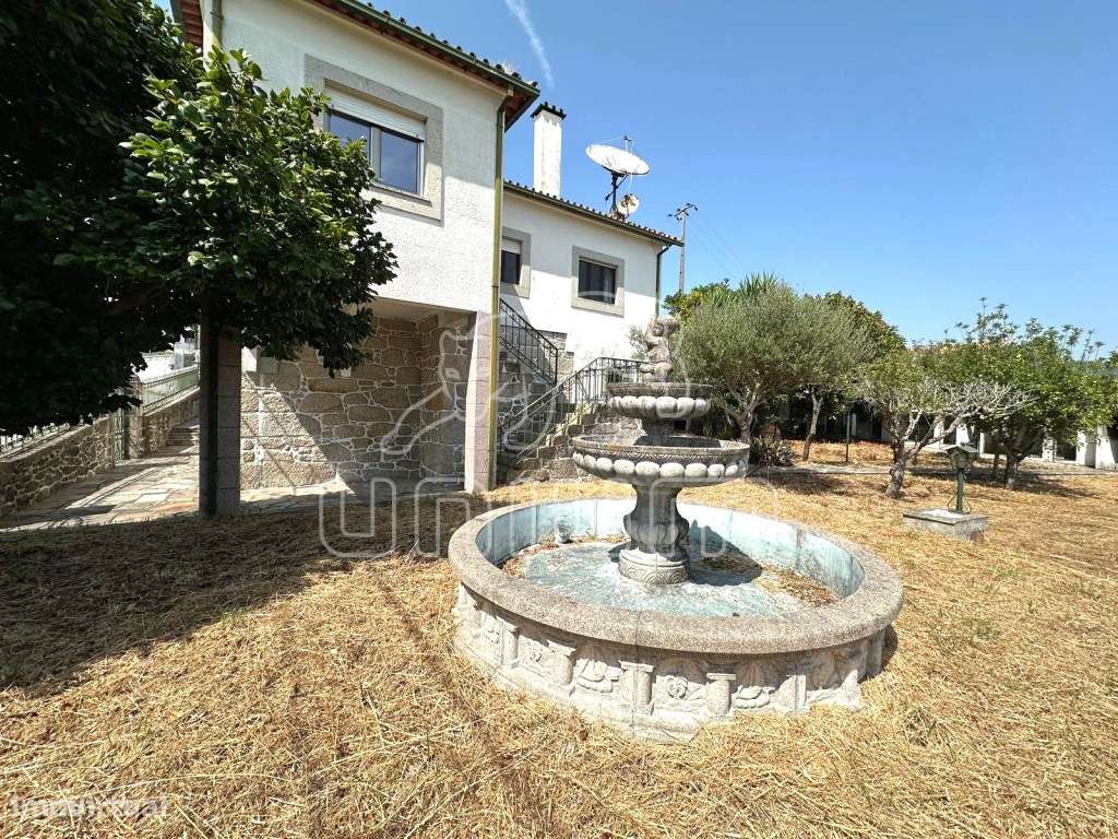 Moradia T3 Independente Vila de Punhe - Grande imagem: 2/22