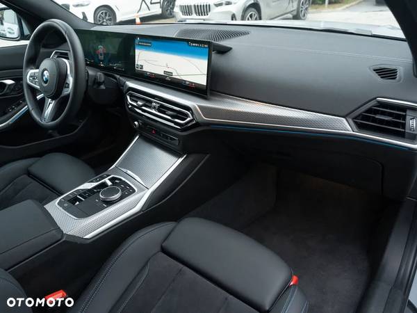 BMW Seria 3 318i M Sport - 7