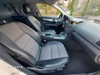 Mercedes-Benz Klasa C 180 T Kompressor Automatik BlueEFFICIENCY Avantgarde - 34