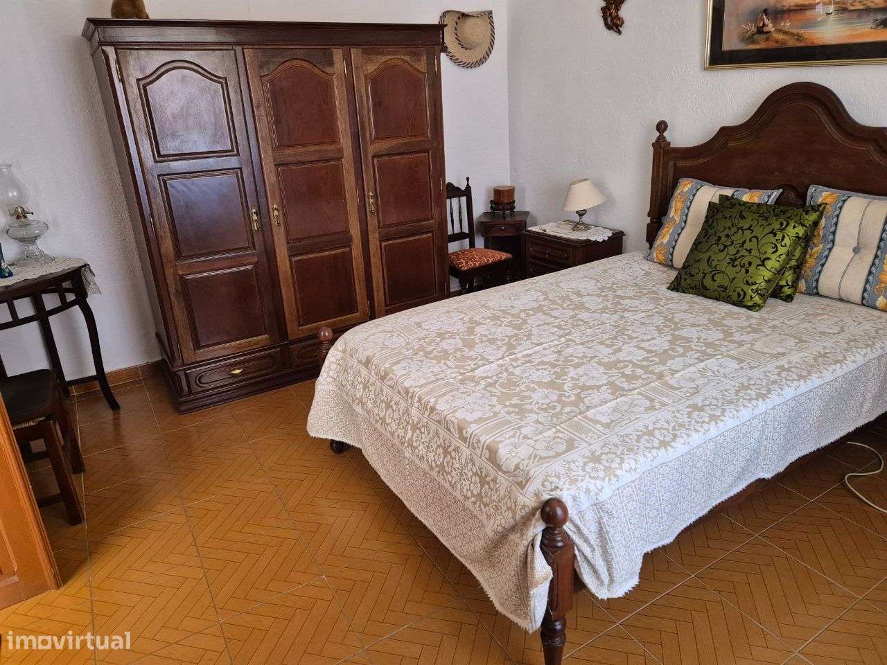 Excelente moradia terrea com 2 logradouros na Aldeia dos Fernandes-8