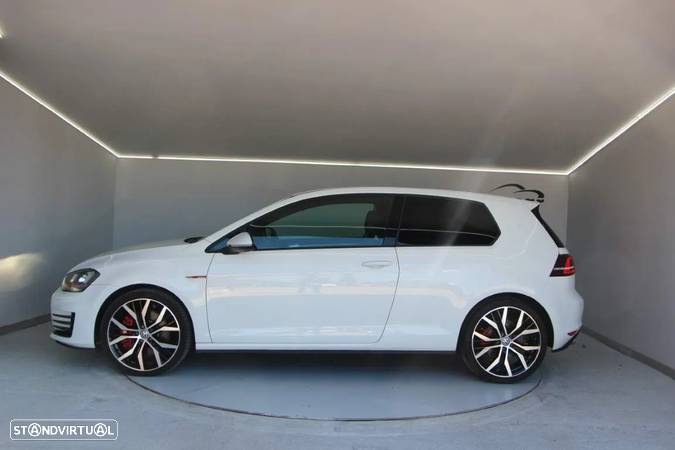 VW Golf 2.0 TSi GTi Performance - 11