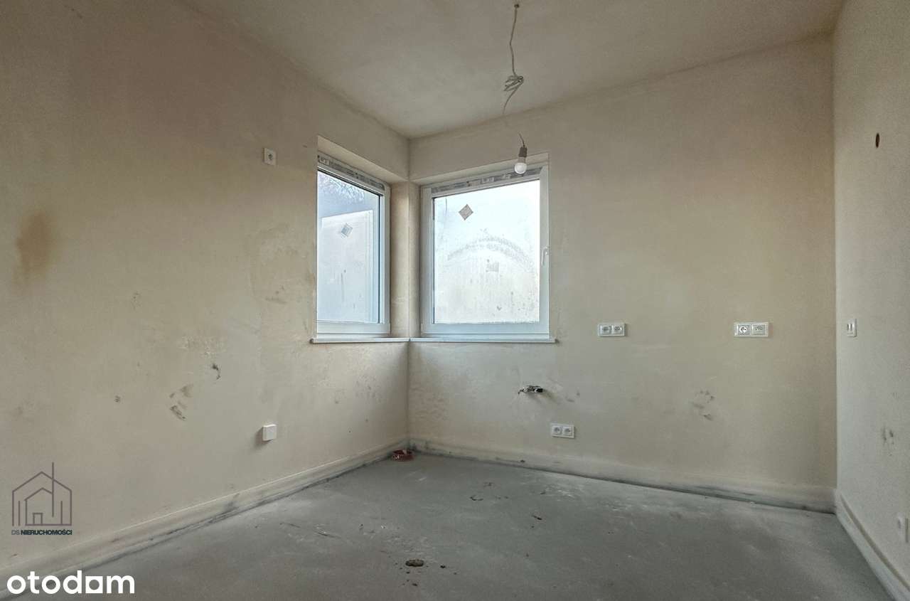 Piękny Dom Bliźniak w Bożejowicach ! ! !-3