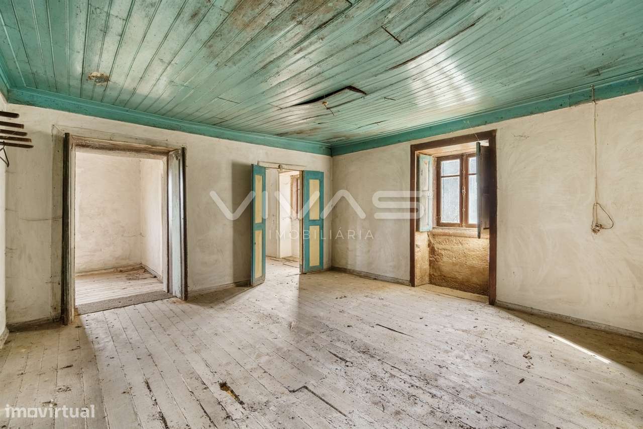 Moradia para Restaurar T0 Venda em Freiriz,Vila Verde-10