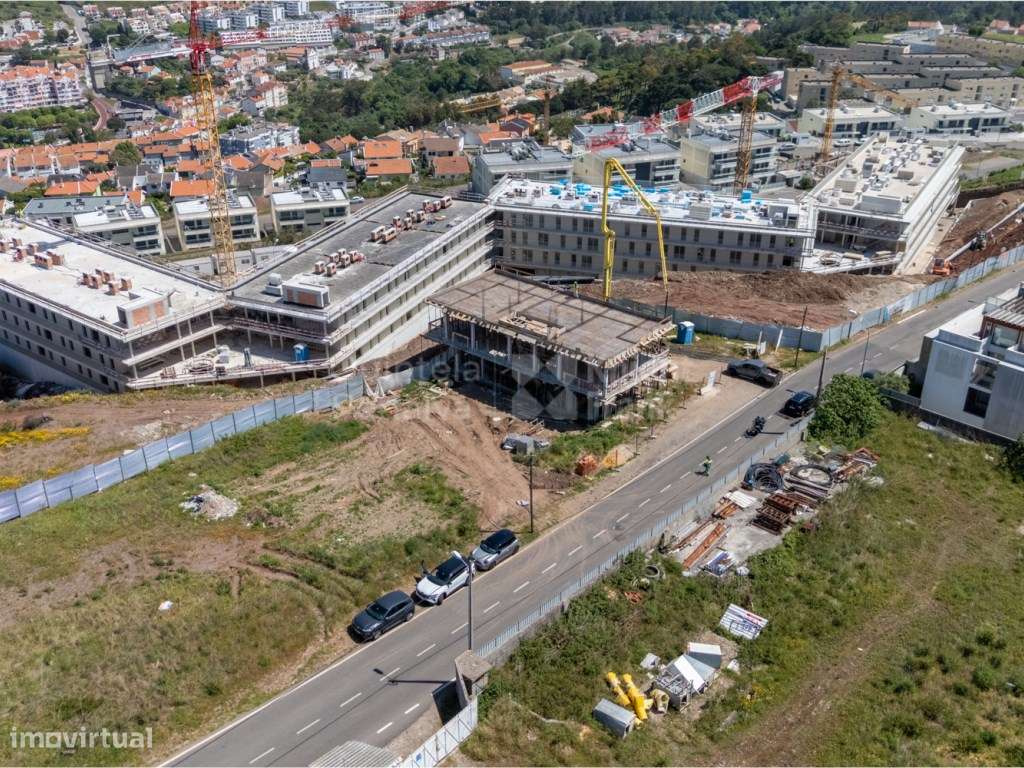 Moradia T5 com piscina e Campo de Padel em Barcarena, Oeiras-7