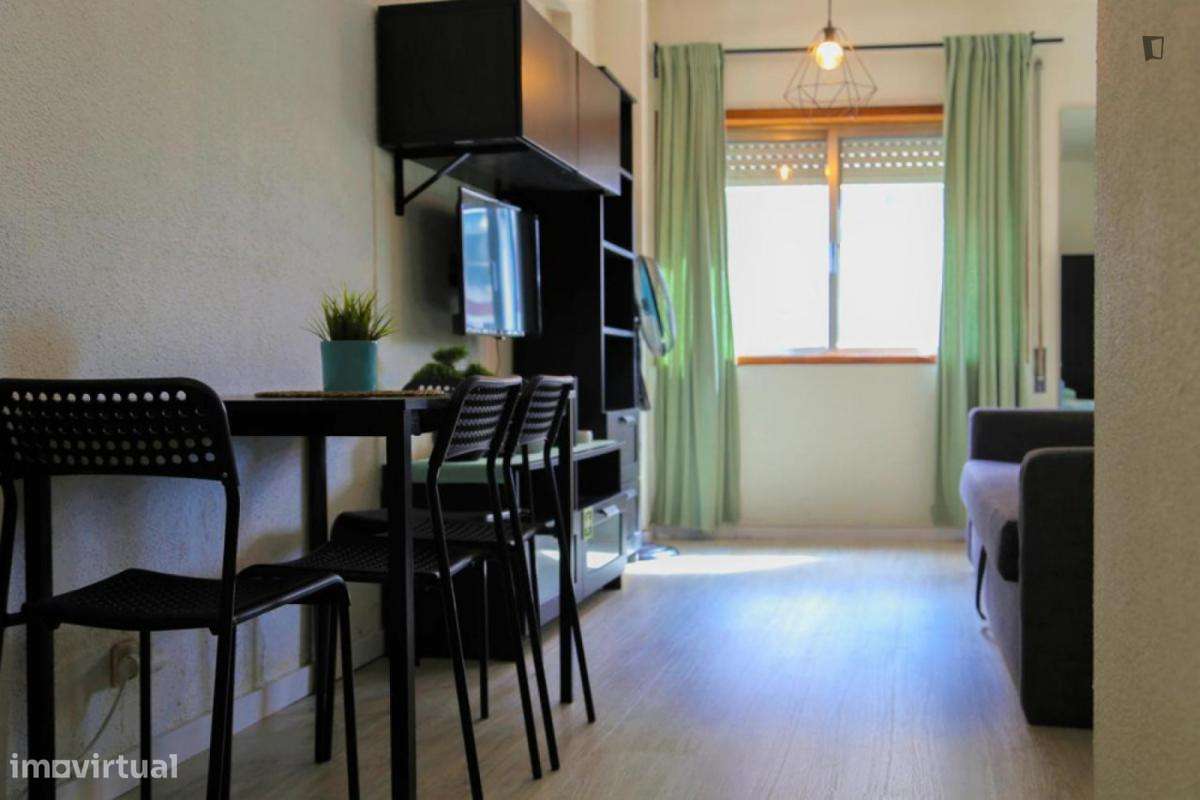 Estúdio - localizado em Santo Ildefonso Porto - Grande imagem: 4/4