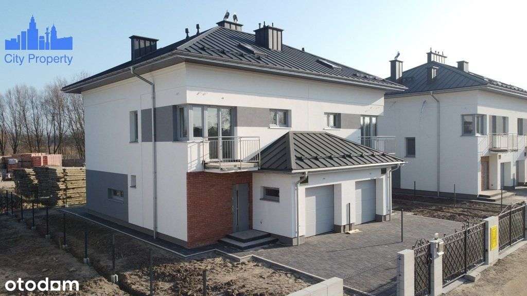 [Wideo] Bliźniak z garażem i poddaszem-1