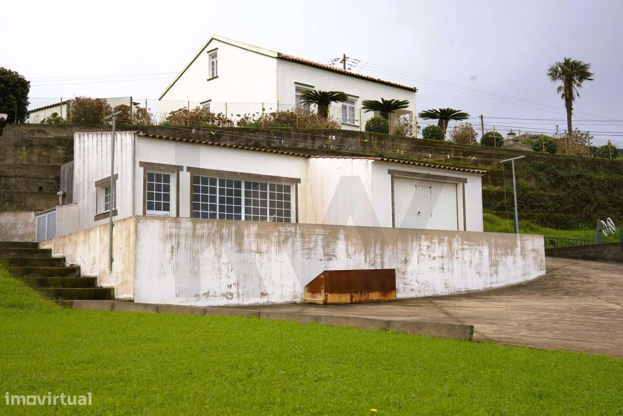 Fantástica moradia T2 - Santo Espírito - Santa Maria - Grande imagem: 4/25