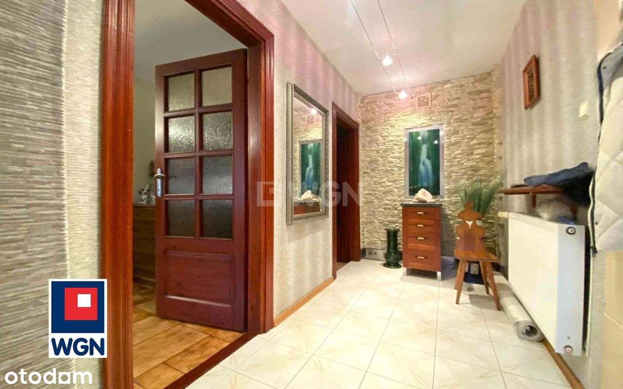 Ładne mieszkanie w kamienicy w Centrum-4