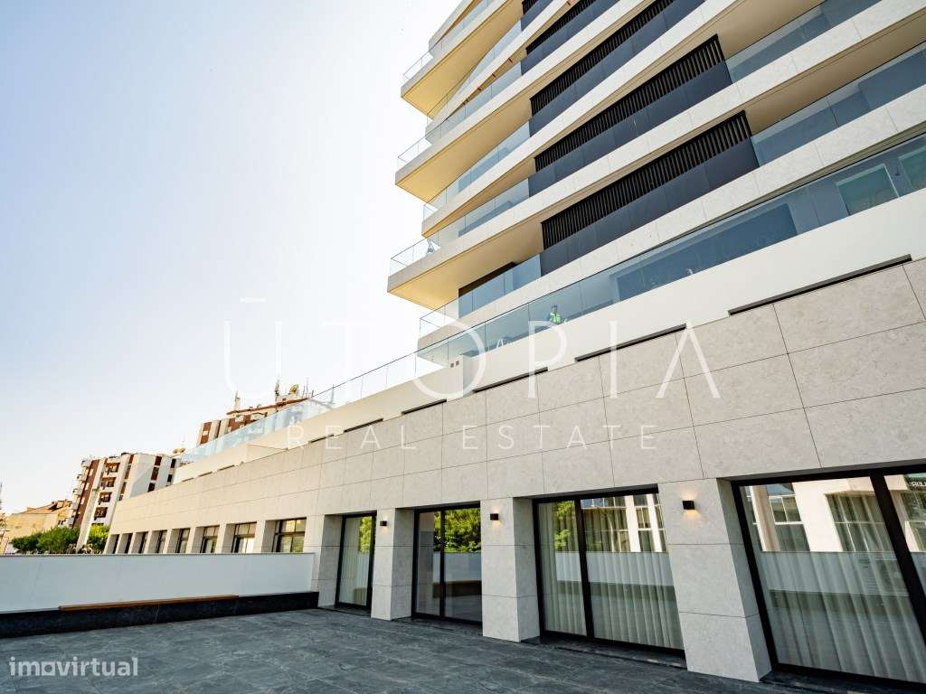 T4 novo com terraço, sala de cinema e piscina - D. João III Prestig...-57