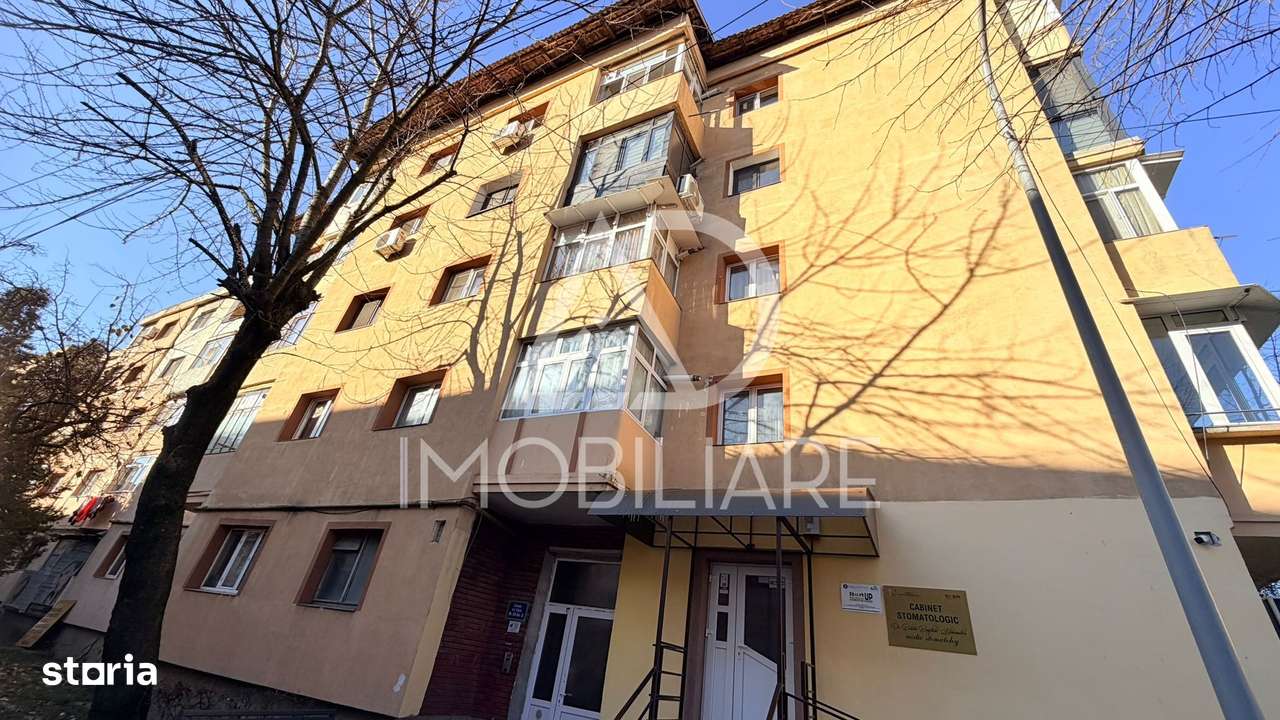 Apartament 3 camere, strada A.I.Cuza - zona Piata Mica, etaj 3 - Imagine principală: 2/9