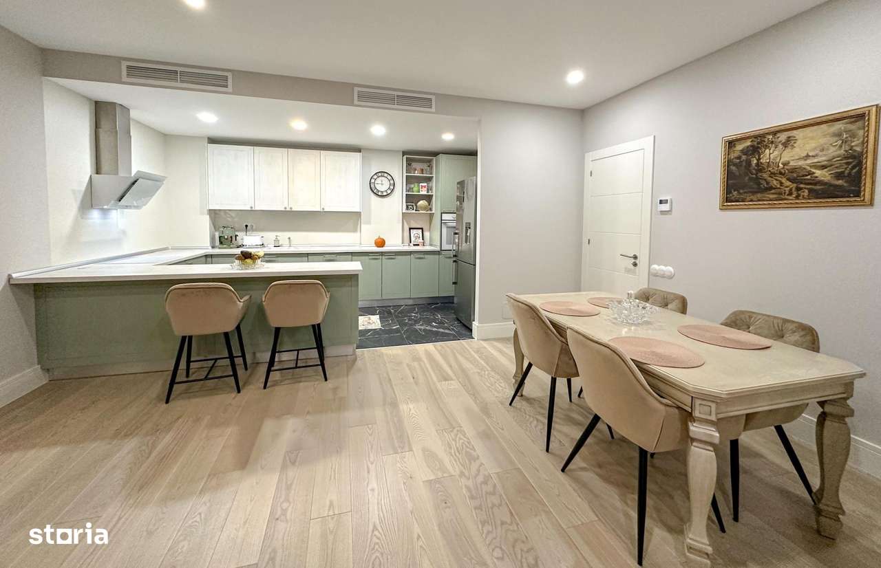 Apartament de Lux 3 Camere Zona de Nord Loc de Parcare Subteran INCLUS-6