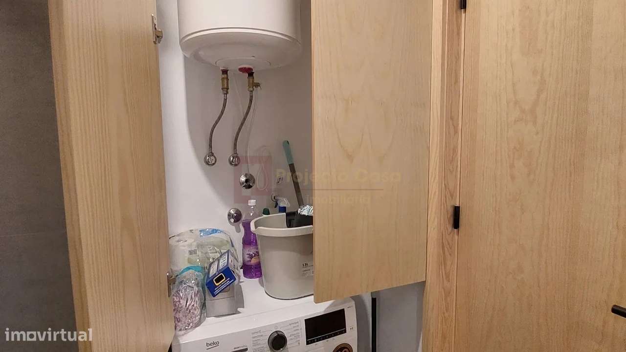 Apartamento T0+1 Mobilado Porto-19