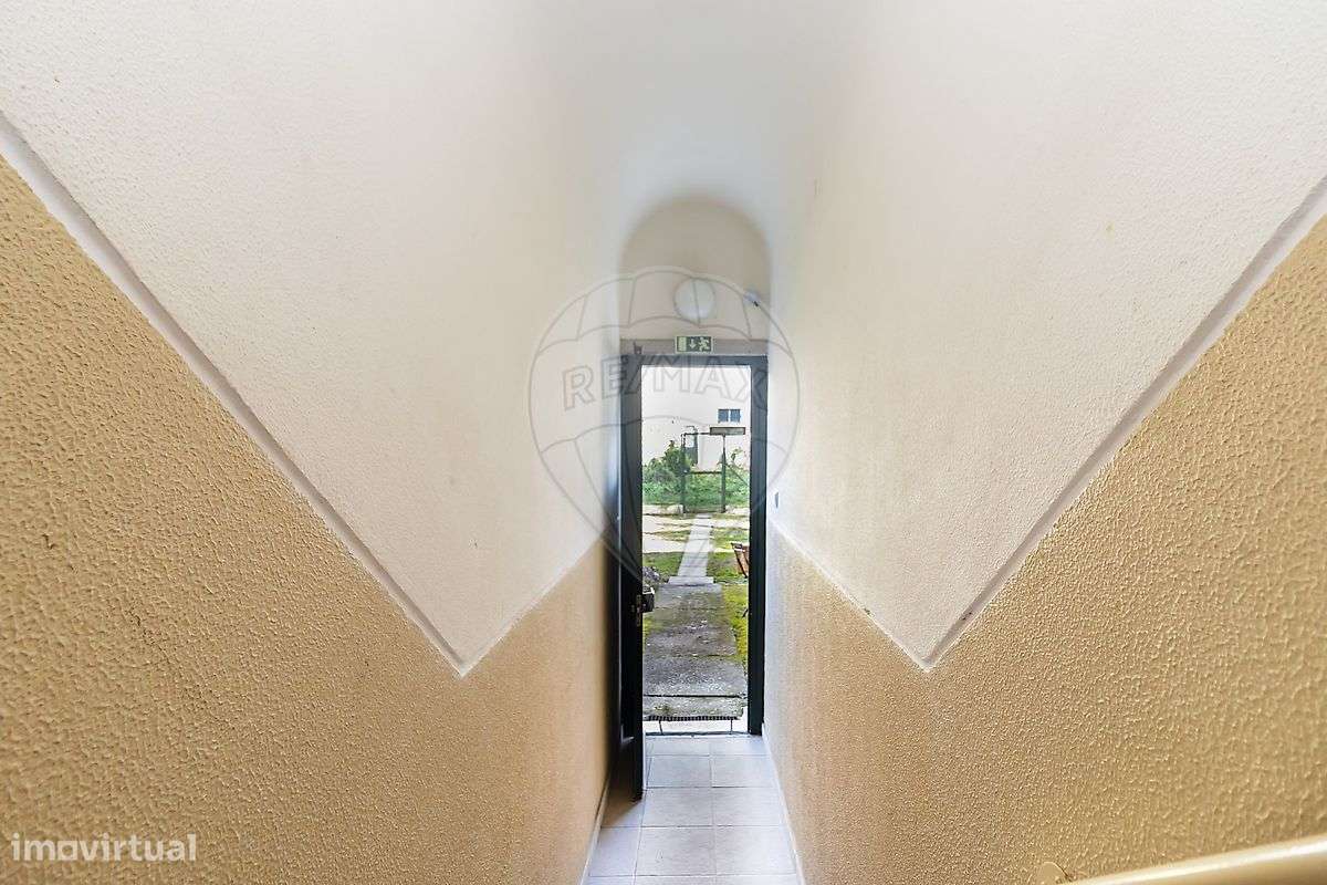 Apartamento T3 à venda em Lisboa-31