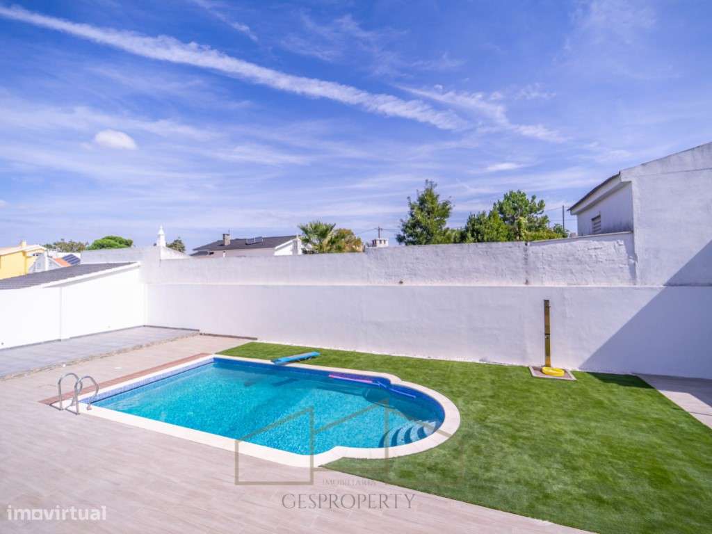 Moradia T6 Isolada na Marisol-8