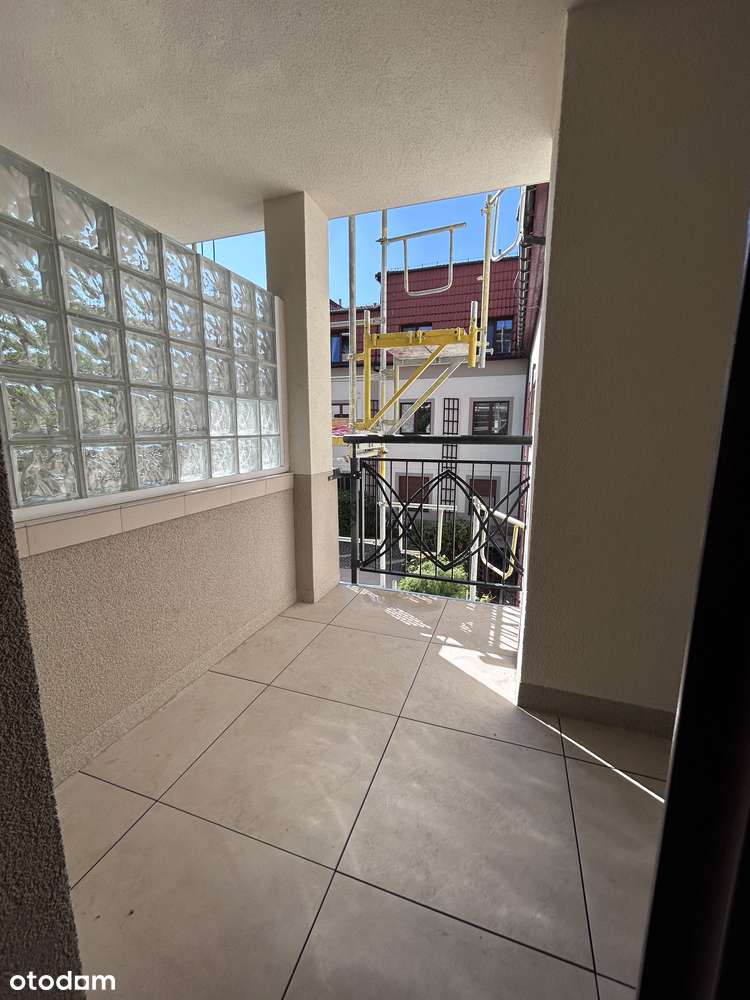 Gotowiec inwestycyjny przy A4/AOW | Idealna przystań biznesowa-9