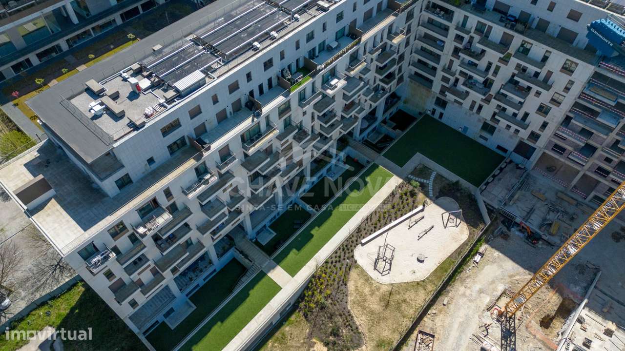 Apartamento T4 Duplex no Empreendimento Antas Atrium, Antas, Porto-46