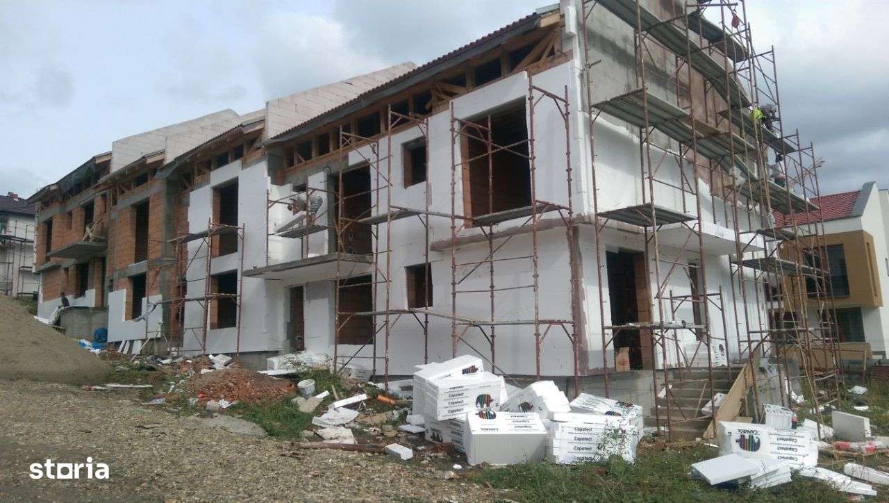 Apartament 3 dormitoare, pod mansardabil, gradina, loc parcare - Imagine principală: 4/20