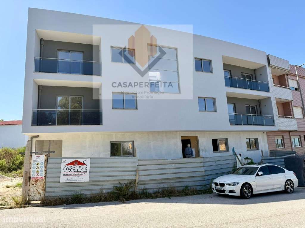 Apartamento T3 NOVO de 2 Frentes com 156m2, Varanda e Lugar de Gara...-26