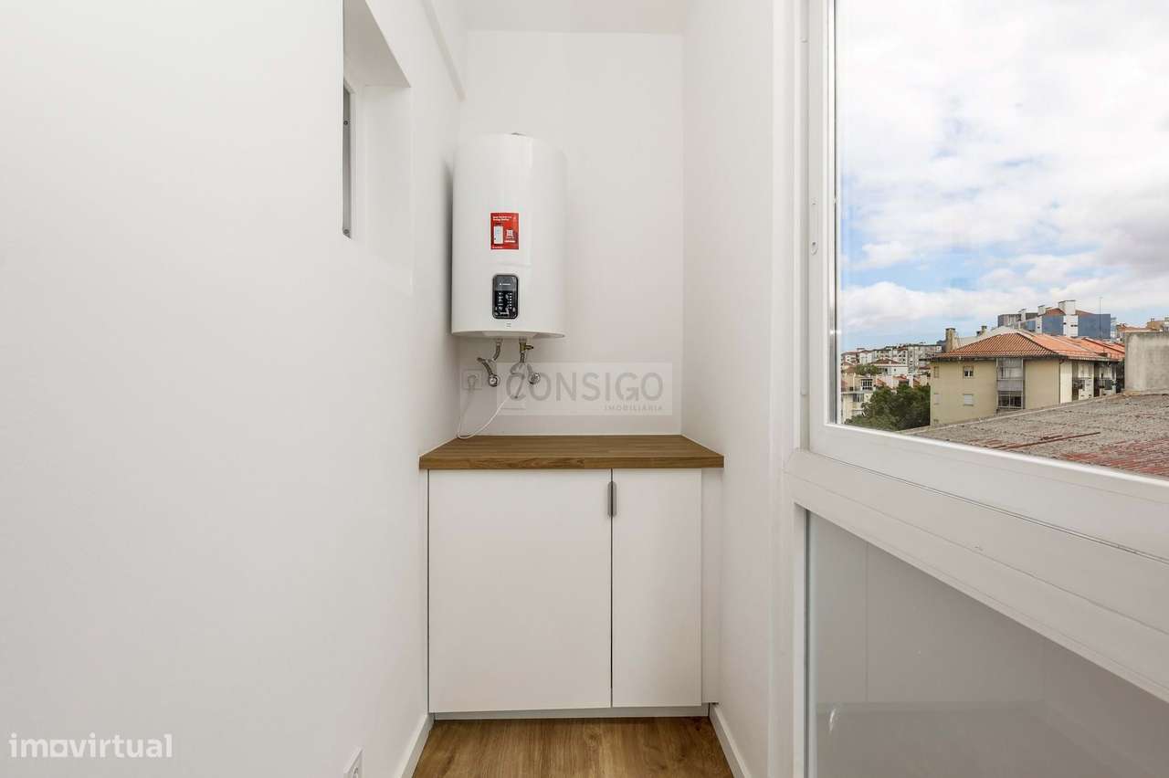 Apartamento t1 à venda na Rua Dom Dinis-13