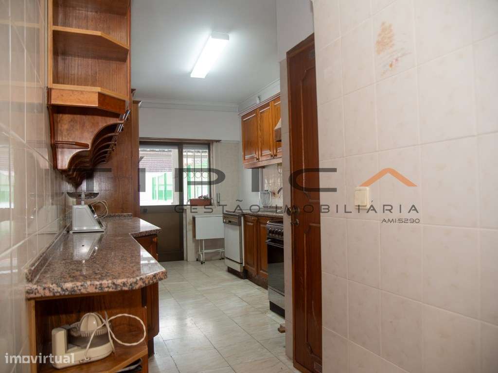 T2 em Benfica com Terraço Privado (15m²), Garagem e Elevador - Junt... - Grande imagem: 4/15