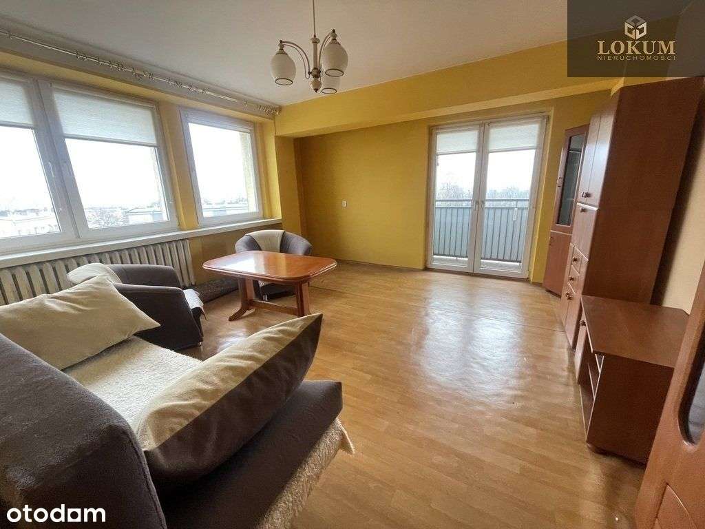 Mieszkanie Na Sprzedaż Cz-Wa Tysiąclecie !!!-1