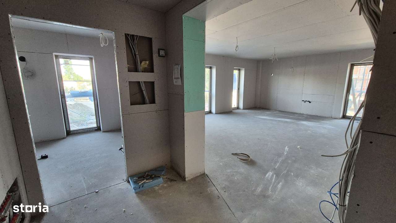 Apartament cu 5 camere 150.11 mp + curte proprie 241,17 mp - Green Lak - Imagine principală: 5/8