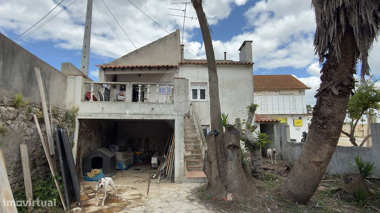 Moradia T5 para venda-8