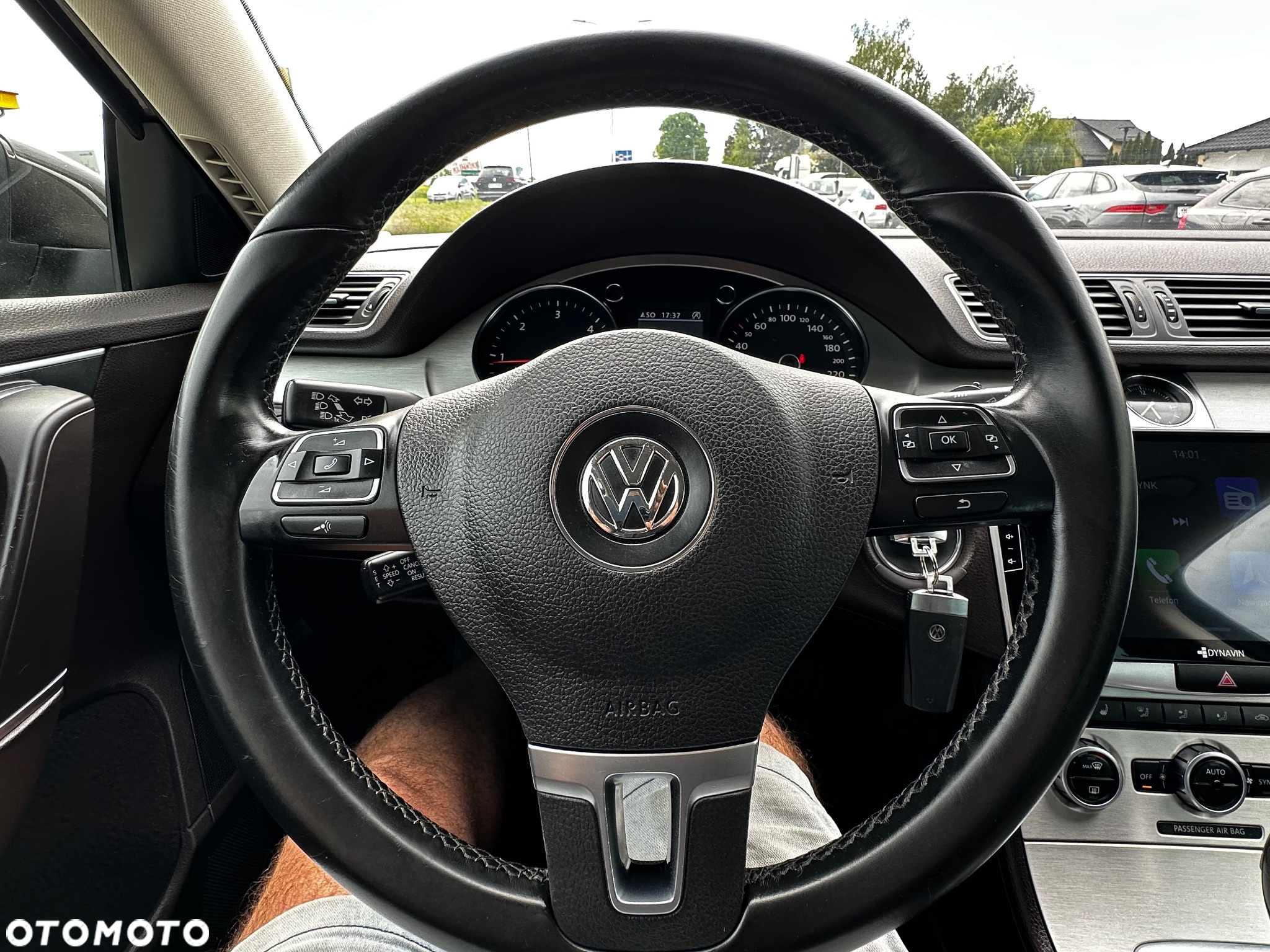 Volkswagen Passat 2.0 TDI Comfortline DSG - 16