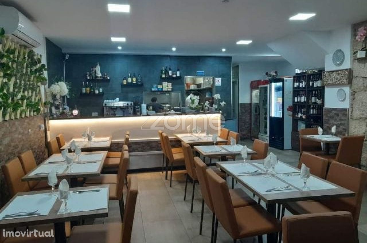 Restaurante/Churrasqueira Centro da Maia