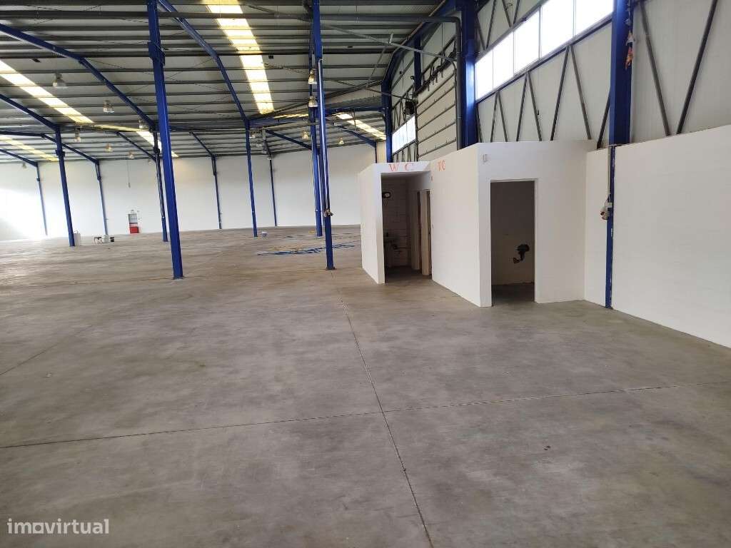 Armazém para arrendar no Porto Alto - Grande imagem: 5/9