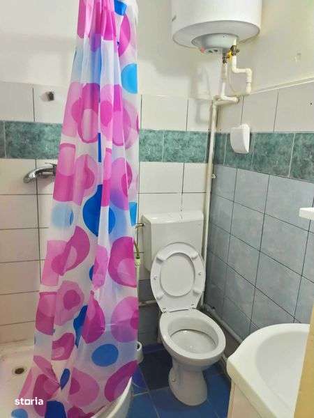 VAND garsoniera tiglina 1 A4 etaj 3 - Imagine principală: 4/4