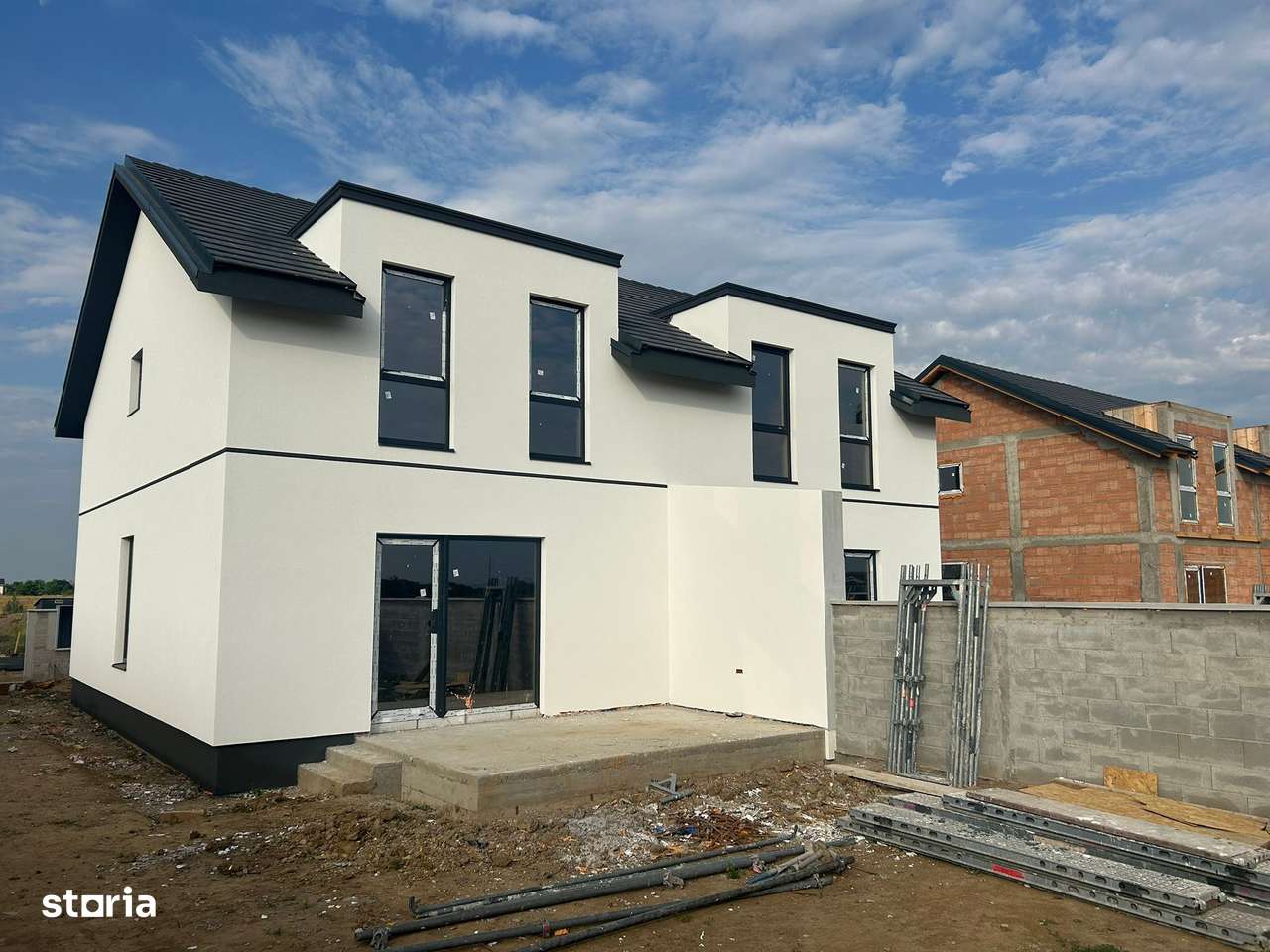 Duplex 4 camere 2 bai Comision 0 - Imagine principală: 3/14