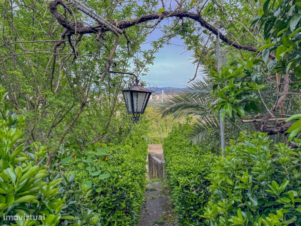 Moradia T3 em Santa Clara-14