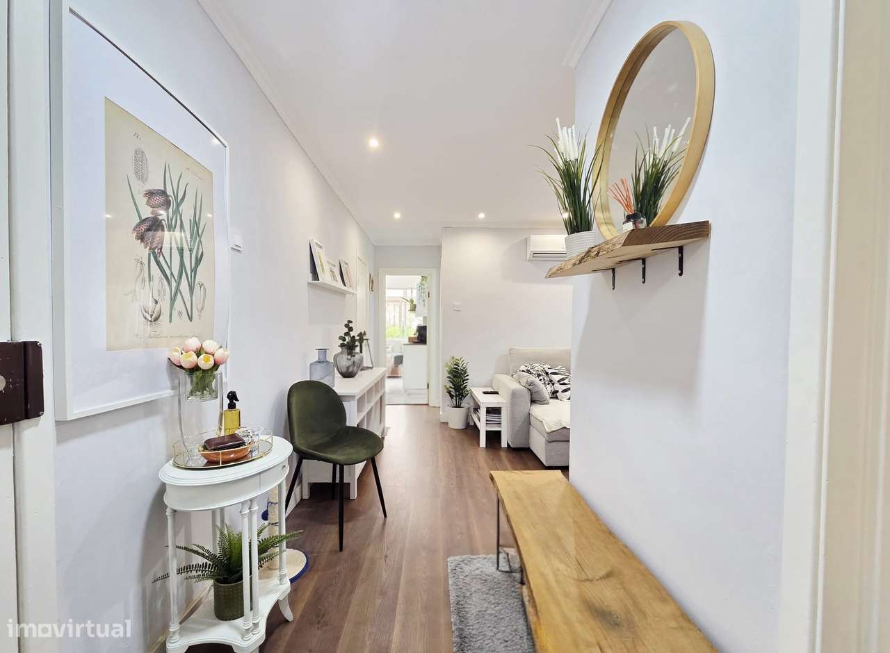 ✨ Oportunidade Única em Algés T2 Remodelado – Um Lar com Luz, Conforto - Grande imagem: 5/22