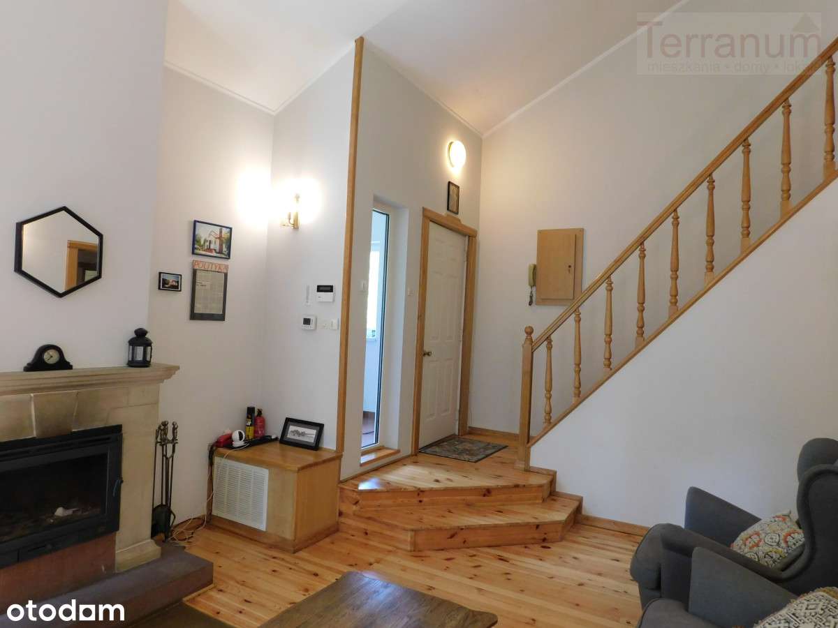 Jachranka - uroczy dom na dużej działce-5