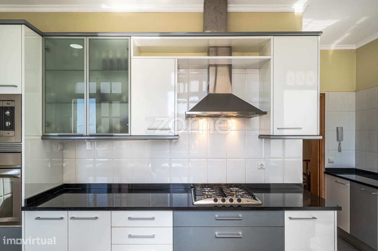 Moradia T3 + 1 Isolada com Vista Baía do Funchal – São Roque, Funch...-28