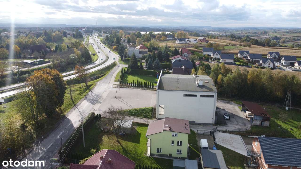 Luborzyca, centrum- Dom po remoncie, wraz z garażem wolnostojącym.-1