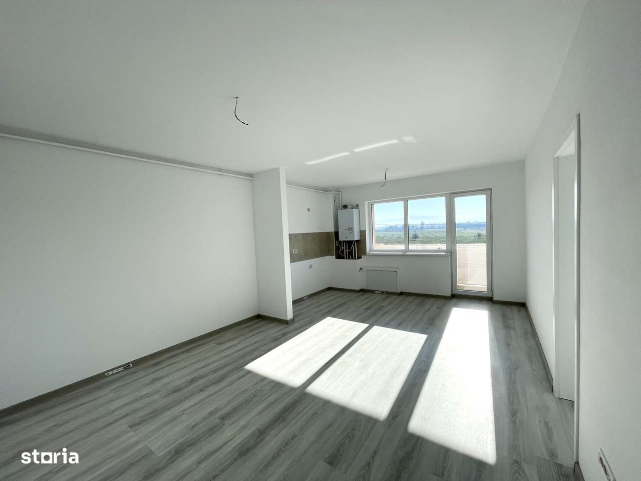 Studio 49mp, etaj 2, 80 360 euro, parcare inclusa, Subcetate City2.-4