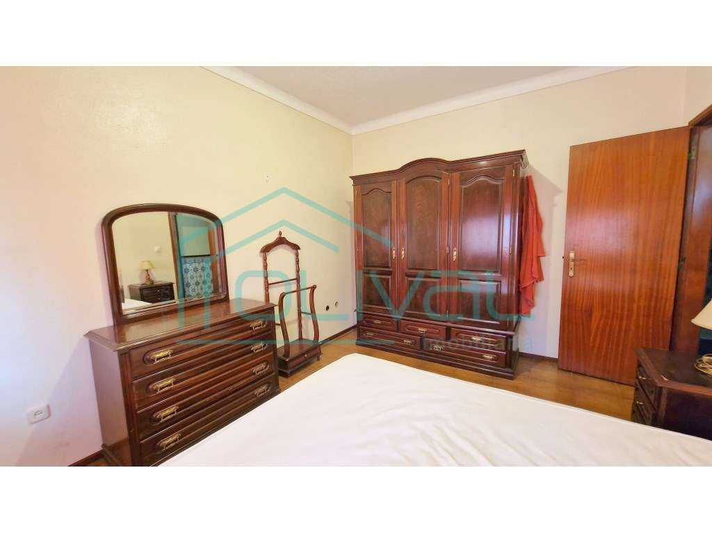 Moradia T6 centro de Samora Correia-13